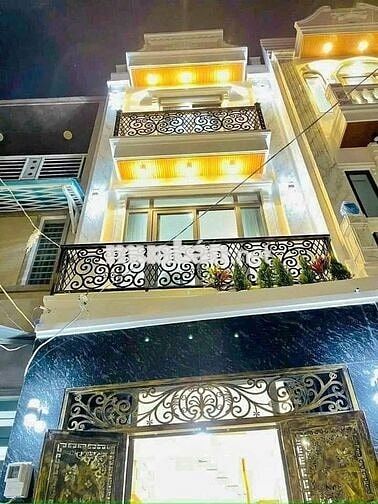 Nhà HXH Nguyễn Thái Bình TÂn Bình. Dt 48m2 giá 5 tỷ 650. Sổ Riêng