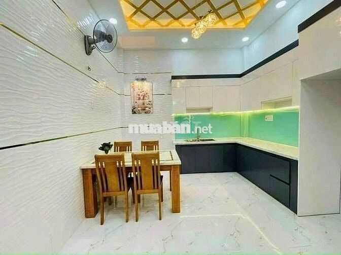 Nhà HXH Nguyễn Thái Bình TÂn Bình. Dt 48m2 giá 5 tỷ 650. Sổ Riêng