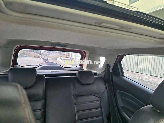 Ford Ecosport Titanium 1.5L AT sx2015 - 83000 km