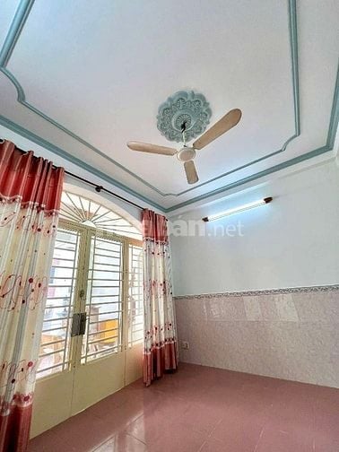NGỘP BANK 9 TỶ - KẾ BÀU CÁT TÂN BÌNH - HXH 100M2 NGANG 5 NỞ HẬU . 