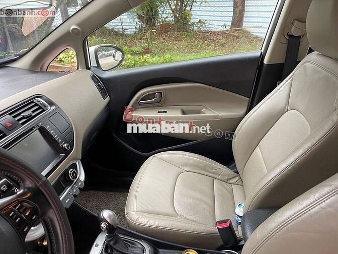 Kia Rio Full Option -xe đẹp chất