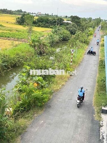 lô góc Mặt Tiền kênh 5 xe ngựa gần đền thờ Trương Định