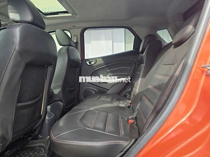 Ford Ecosport Titanium 1.5L AT sx2015 - 83000 km