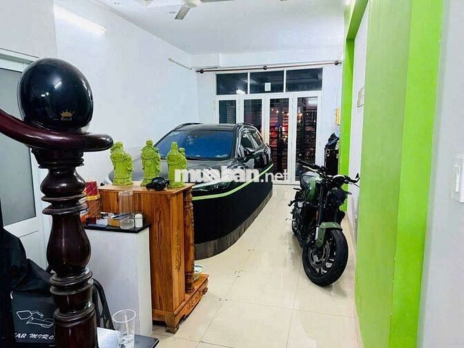 Cho thuê nhà quận 8- Mặt tiền Tạ Quang Bưu gần Bệnh Viên Q8 4x20 3 tấm