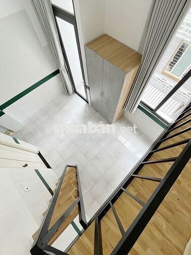 CHO THUÊ CĂN HỘ GÁC LỬNG CÓ BALCONY NGAY TRUNG TÂM BÌNH THẠNH
