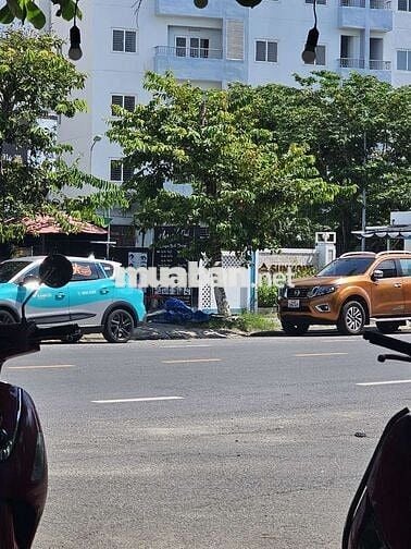 ... bán lô đất kiệt 139 Ngô Quyền, Phường Sơn Trà giá rẻ để lấy cái tì