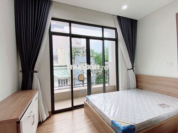 Cho thuê CH full nội thất bancong thoáng - trung tâm quận 7, ngay UFM