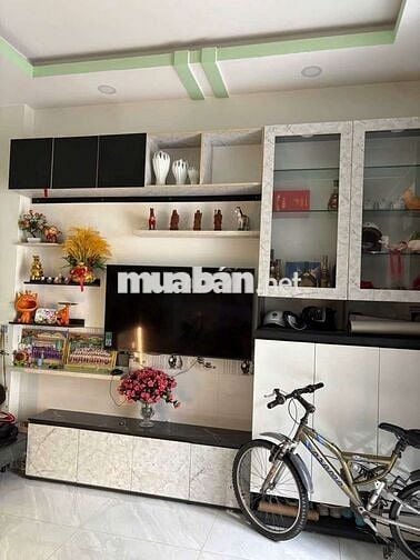Bán nhà chính chủ sổ hồng riêng bình hưng hoà B