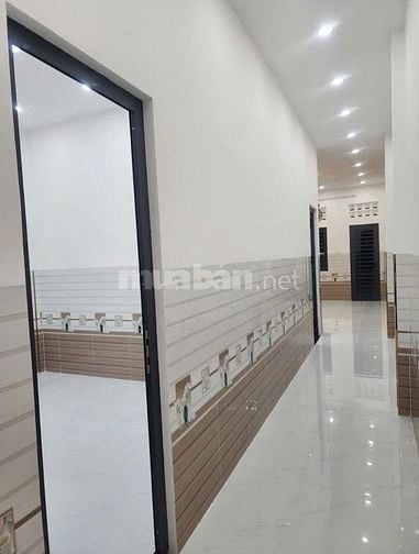 Ông bà về quê nên bán căn nhà 71m2 ở Xã Tân Hiệp - Hóc Môn giá 755 tri
