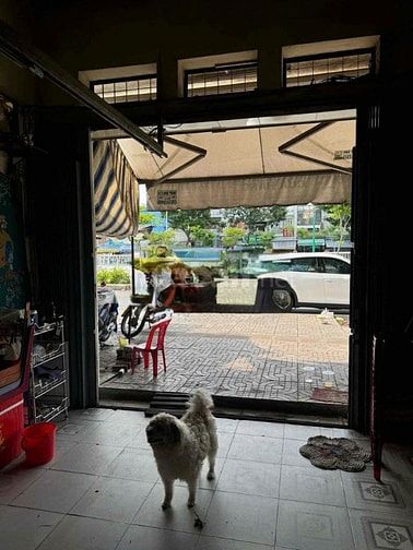Cho thuê nhà mặt tiền Bãi Sậy, P.13, Q.5 giá 12tr