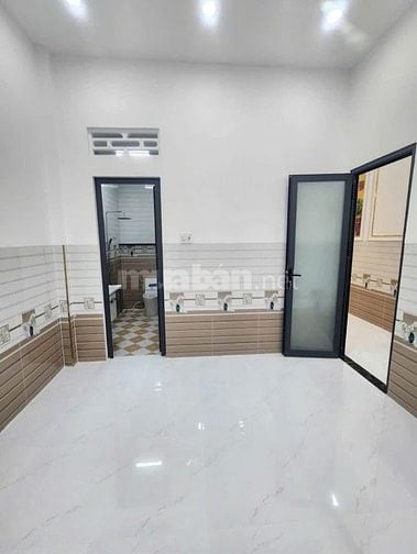 Ông bà về quê nên bán căn nhà 71m2 ở Xã Tân Hiệp - Hóc Môn giá 755 tri