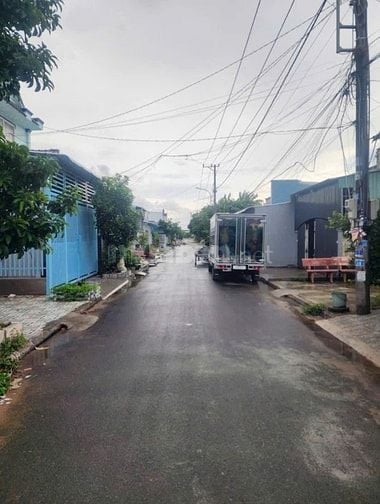 Ông bà về quê nên bán căn nhà 71m2 ở Xã Tân Hiệp - Hóc Môn giá 755 tri
