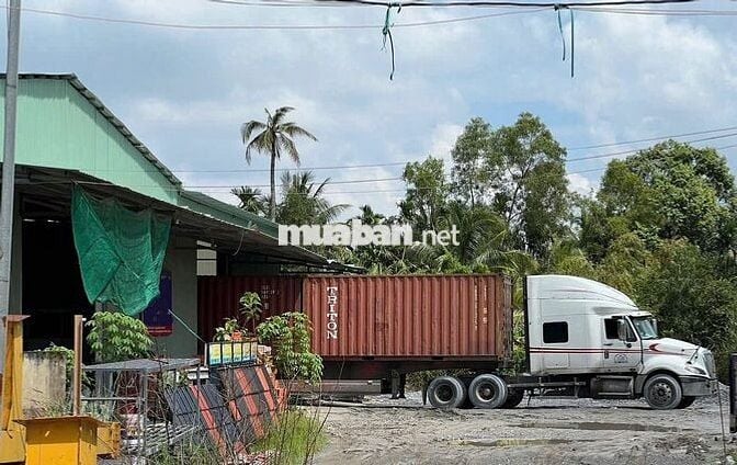 Kho xưởng 830m² trong cụm kho đường Quốc Lộ 1A, lộ Container