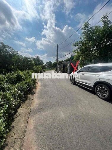 Bán đất 300m² xe công vào được, gần chợ Thủ Đức, giá 20 tỷ