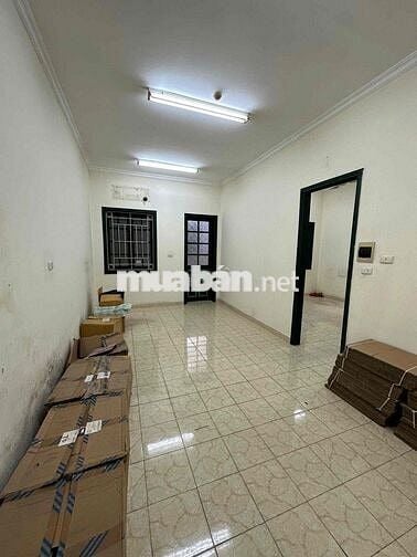 Cho thuê văn phòng, mặt bằng kinh doanh giá rẻ, phố cổ Lê Thánh Tông