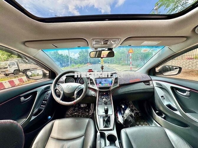 Hyundai Elantra 2015 1.8 AT - Nhập Khẩu - Một chủ