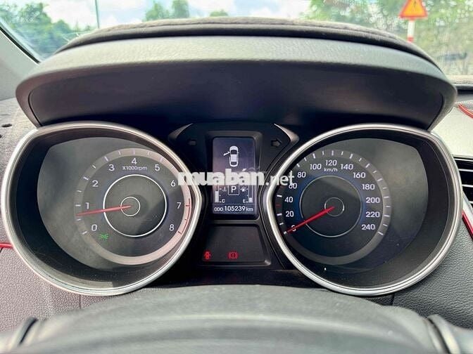 Hyundai Elantra 2015 1.8 AT - Nhập Khẩu - Một chủ