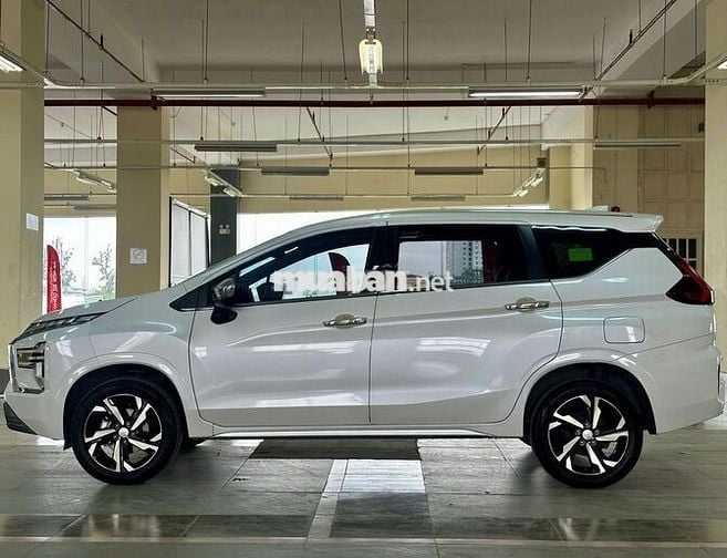 Mitsubishi Xpander Premium 2023  - 49000 km