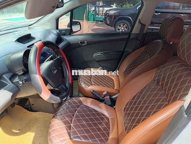 Chevrolet Spark 2011 Van 1.0 AT - 150000 km