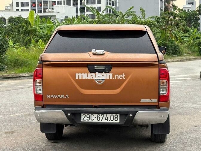 Bán Nissan Navara 2017 số sàn 1 cầu mà cam rất đẹp