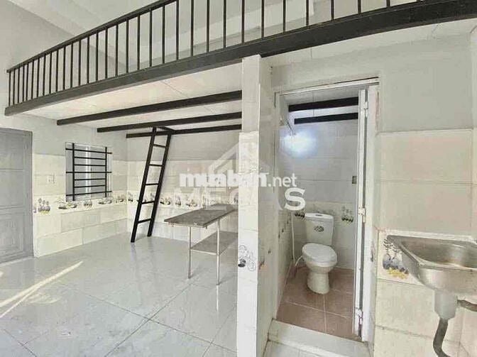 phòng TRỌ SIÊU RỘNG GÁC CAO 2m ngay Lê Văn Sỹ 4 người ở thả ga