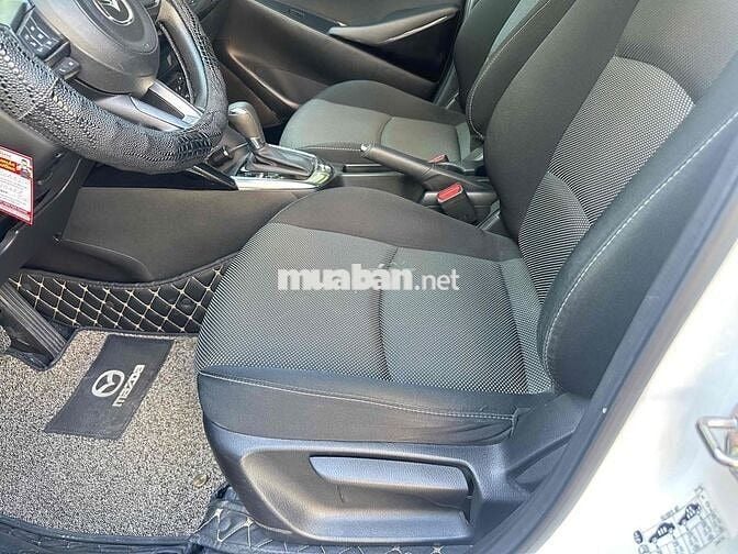 Mazda 2 2018  1.5 AT Sedan - 60000 km