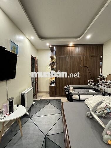 Chính chủ bán nhà 5 tầng đẹp– Thổ Quan, Khâm Thiên –ngõ rộng, gần ô tô