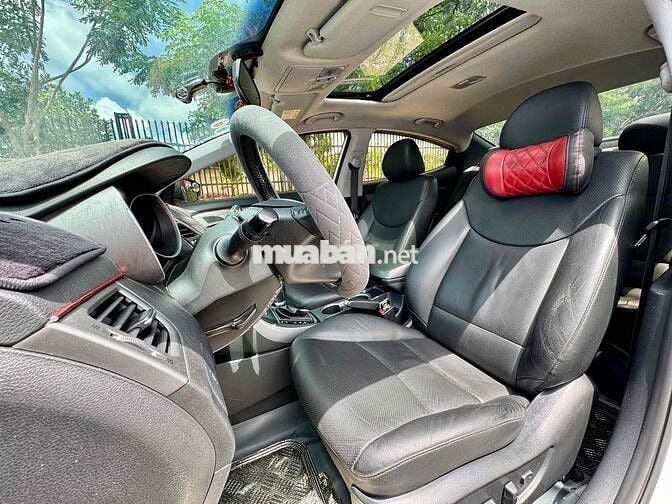 Hyundai Elantra 2015 1.8 AT - Nhập Khẩu - Một chủ