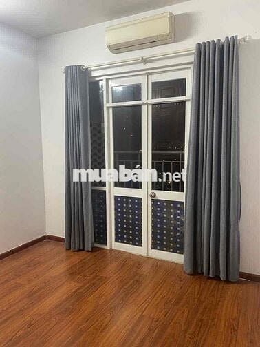 Cho thuê căn hộ 93m, 3PN Sunrise Building 2 Việt Hưng Giá 10.5 triệu