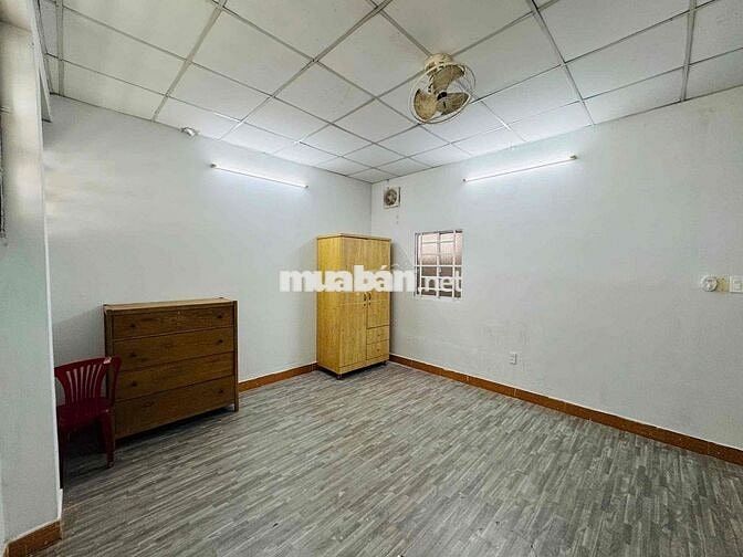 STUDIO SẴN NỘI THẤT - TÒA NHÀ THANG MÁY  - CÁCH CÔNG THƯƠNG 5P
