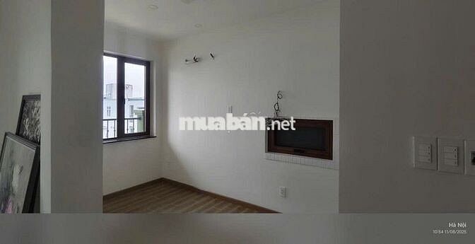 BÁN NHÀ PHỐ NGUYỄN CÔNG HOAN – LÔ GÓC, 3 THOÁNG, THANG MÁY