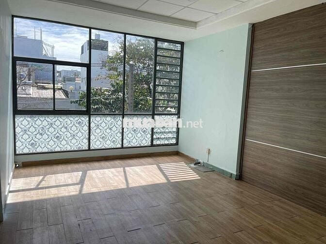 Nhà Lê Thiệt khu chợ vải Phú Thọ Hòa