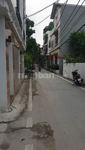 Bán nhà mới 5 tầng mặt phố & ô tô vào nhà