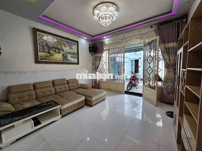 NHÀ MỚI 2 TẦNG – P15 QUẬN 8 – 46M² 2PN SÂN RỘNG ĐỂ XE  Dọn vào ở Ngay