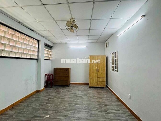STUDIO SẴN NỘI THẤT - TÒA NHÀ THANG MÁY  - CÁCH CÔNG THƯƠNG 5P