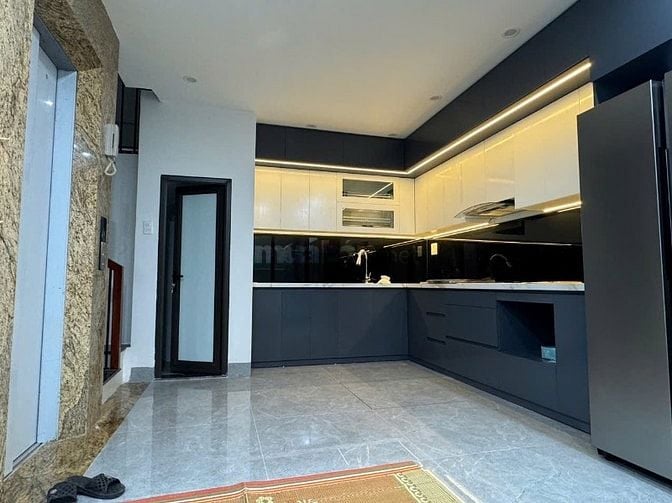 Ngõ 466/9 Ngô Gia Tự, phường Việt Hưng, Hà Nội. Rộng 39,2m2 gồm 1 phòn