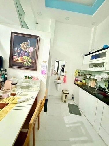 BÁN NHÀ MTKD- Hoàng Hoa Thám-Giá 7,2tỷ-SHR-51m2-1T1L lh0974945908 sang