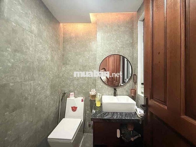 NHÀ HXH 4 LẦU DƯƠNG QUẢNG HÀM - GÒ VẤP