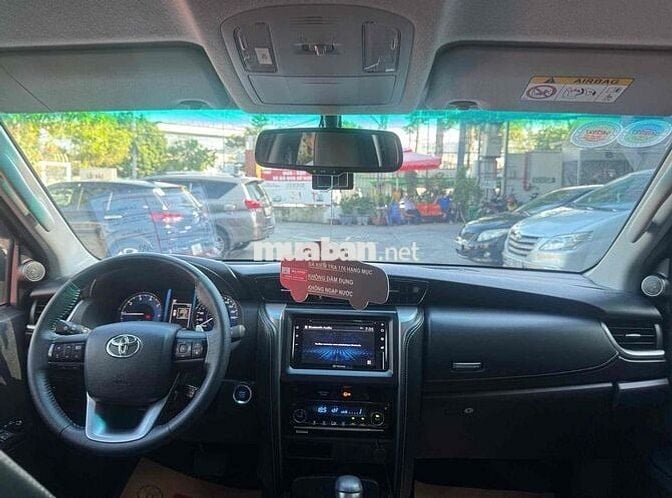 Toyota Fortuner 2020 dầu tự động gia đình đi ít