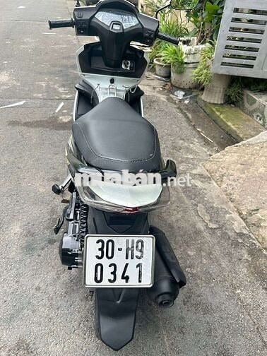 Nhà dư bán