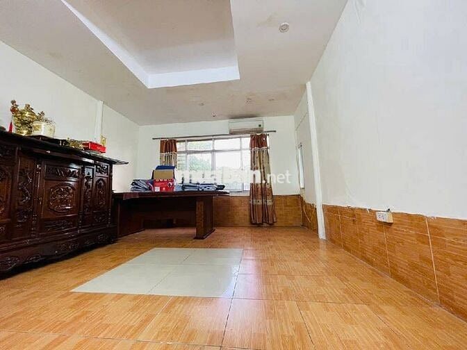 Bán nhà ngõ 1194 đường Láng , phân lô , khu dân trí cao