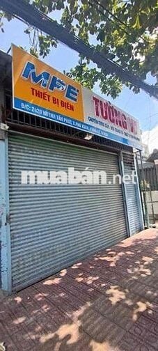 Nhà mặt tiền 90m2, 1 phòng ngủ, đường Huỳnh Tấn Phát , Xã Nhà Bè