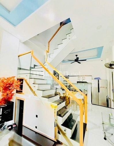BÁN NHÀ MTKD- Hoàng Hoa Thám-Giá 7,2tỷ-SHR-51m2-1T1L lh0974945908 sang