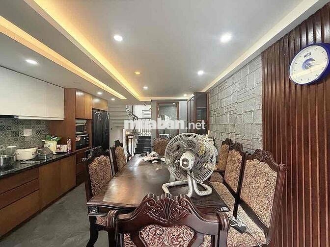 NHÀ HXH 4 LẦU DƯƠNG QUẢNG HÀM - GÒ VẤP