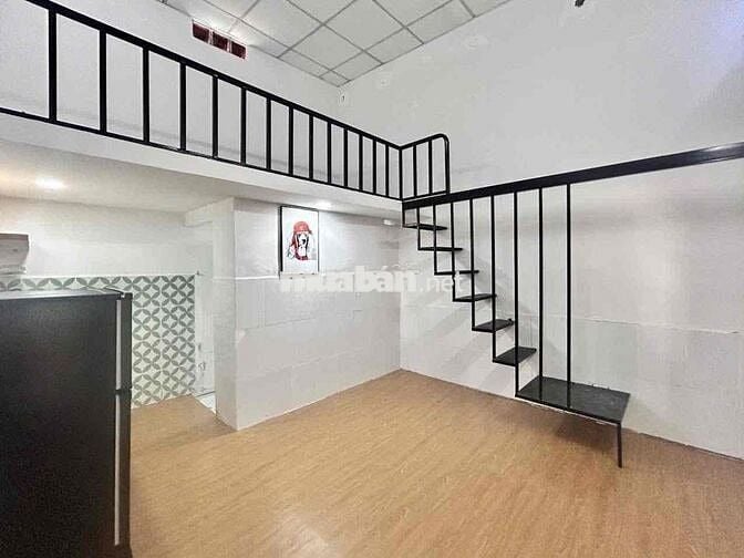 PHÒNG ĐẸP MỚI XÂY NGAY ĐẠI HỌC NGÂN HÀNG