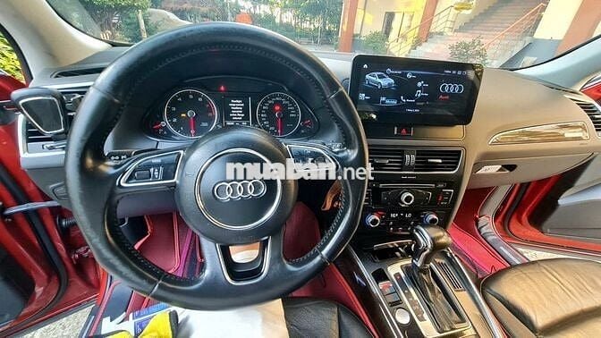 CẦN BÁN GẤP XE Ô TÔ AUDI 5 CHỖ MÀU ĐỎ. 550TR