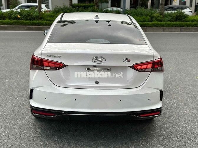 Hyundai Accent 2023 1.4 AT - 55000 km