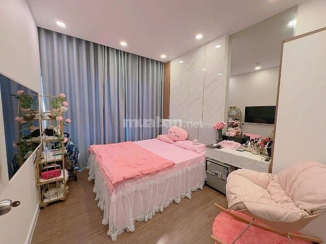 Bán CH Cao Cấp 55m2/1 tỷ 870 (2pn) SHR,dọn ở, vay 90%.The Emerald 