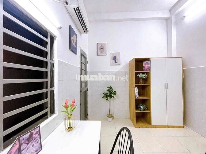 Phòng Trọ Có Gác Sẵn Máy Lạnh,Tủ Đồ Cách ĐH Văn Hiến 5-7P Đi Xe