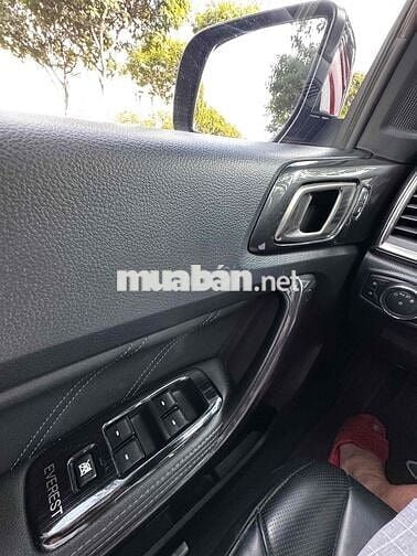 Ford Everest 2018 Titanium 2.0L 4x4 AT